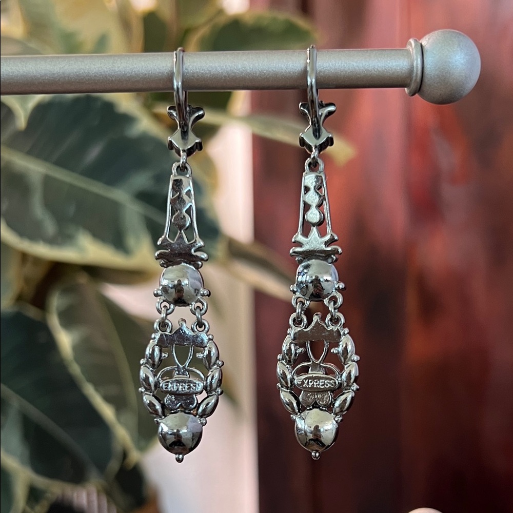 Pink Crystal Drop Earrings - Picture 4 of 10